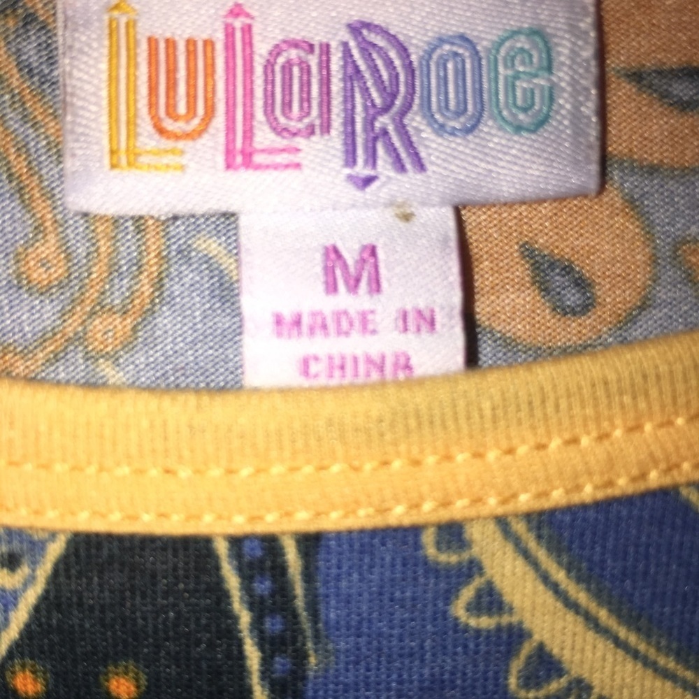 LuLaRoe Paisley Ringer Sleeve Tee - Picture 2 of 3